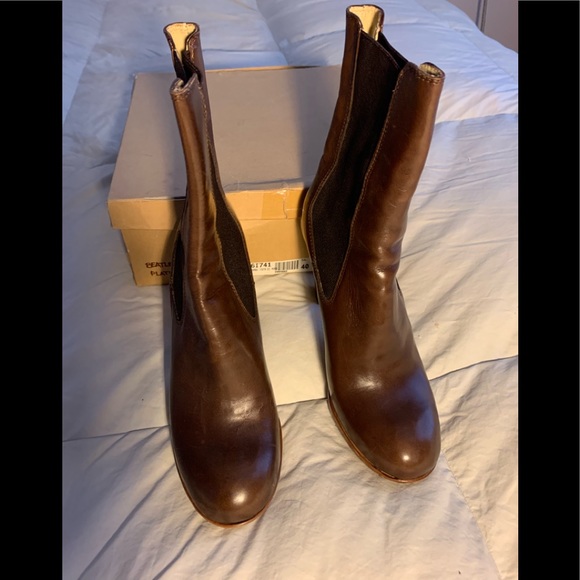 Shoes - Women’s Leather Ankle Boots